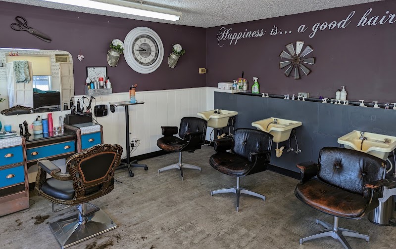 COUNTRY CUTS SALON, beauty salon in La Grande, OR, photo 3 of 3